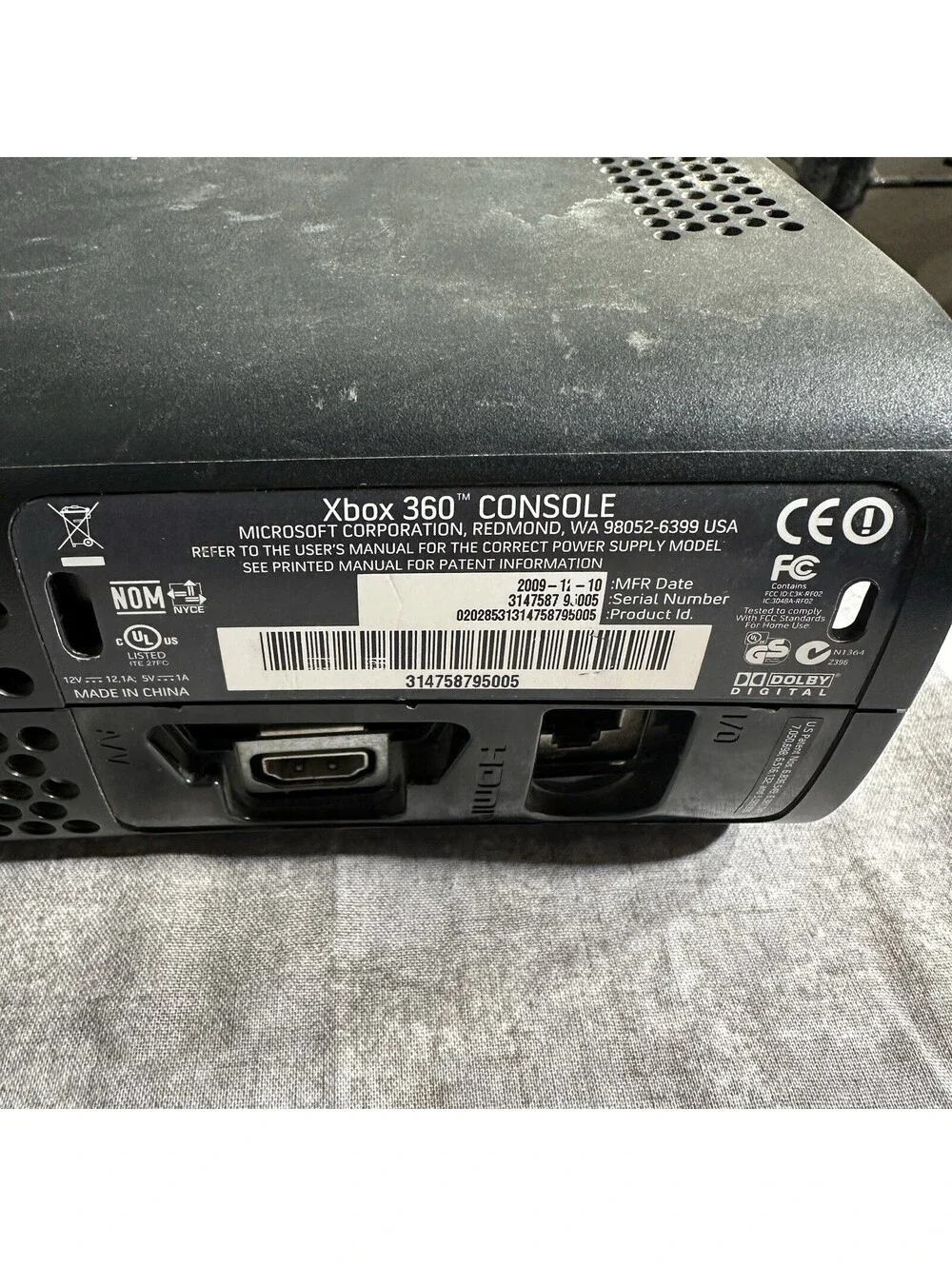 Microsoft Xbox 360 Console Black HDMI 1080p No Chords NTSC-U/C 2009